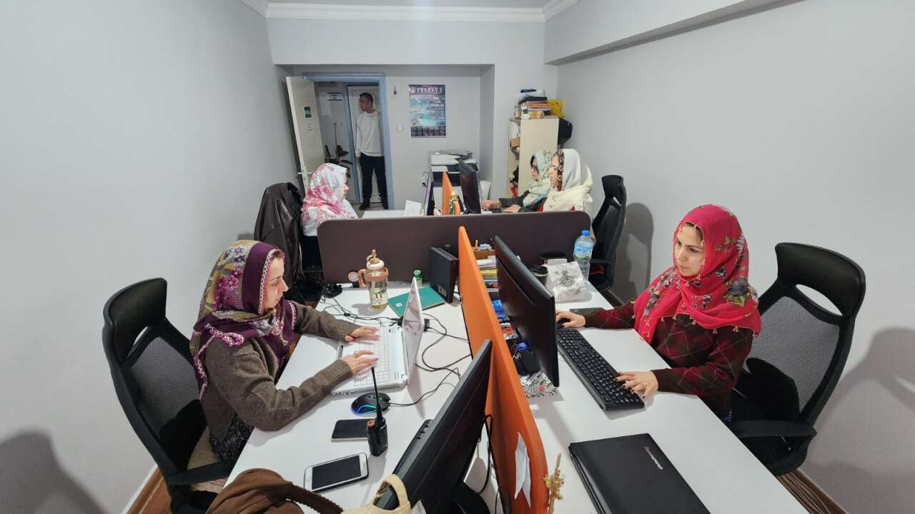 Muğlalı Gazetecilerden Zeynep Güneş’e Anlamlı Destek 9